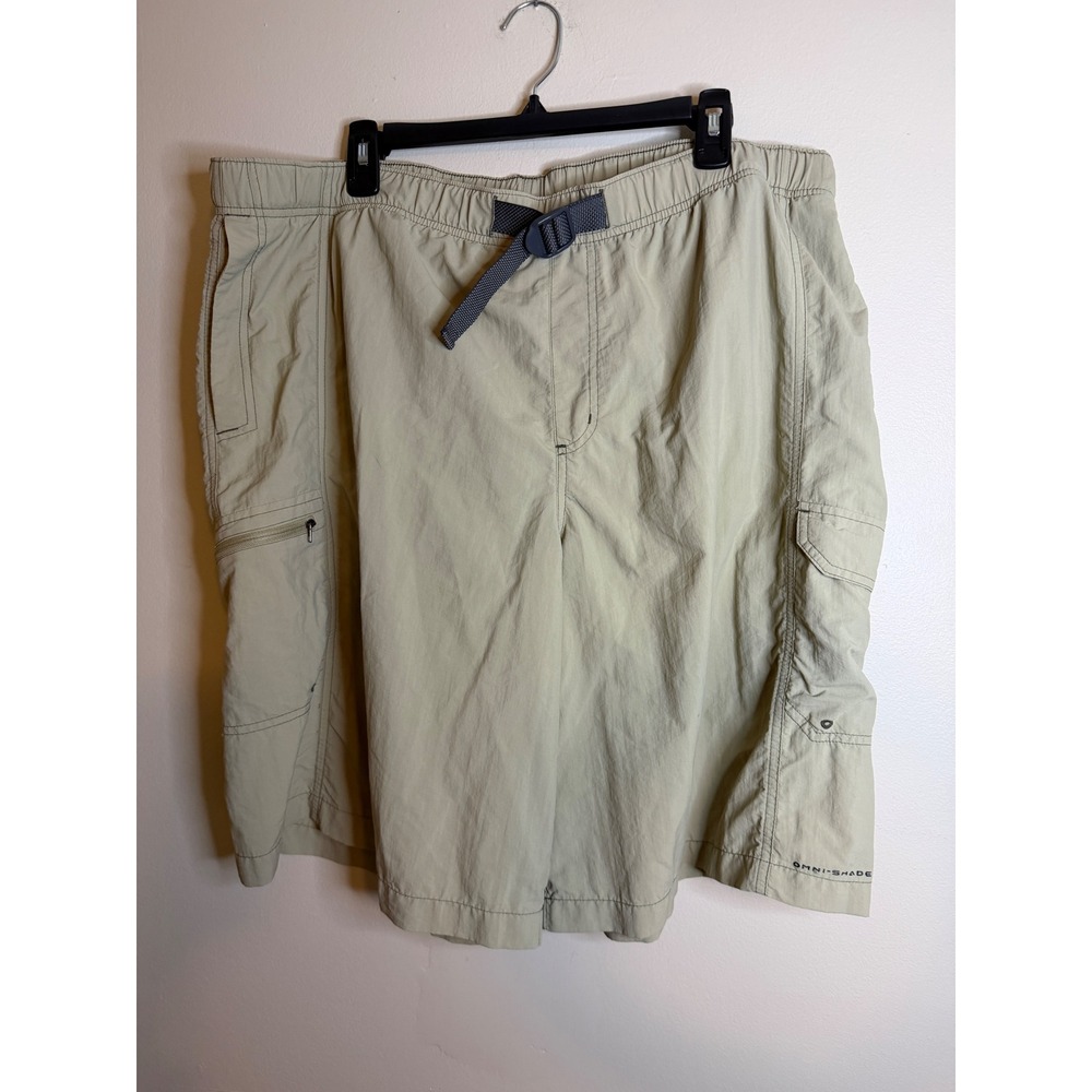 Columbia Mens XXL Omni-Shade Cargo Shorts Khaki Nylon Hiking Fishing